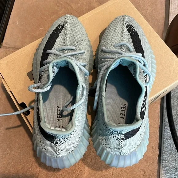 Adidas Yeezy Boost 350 V2 ‘SALT’ - Picture 9 of 15